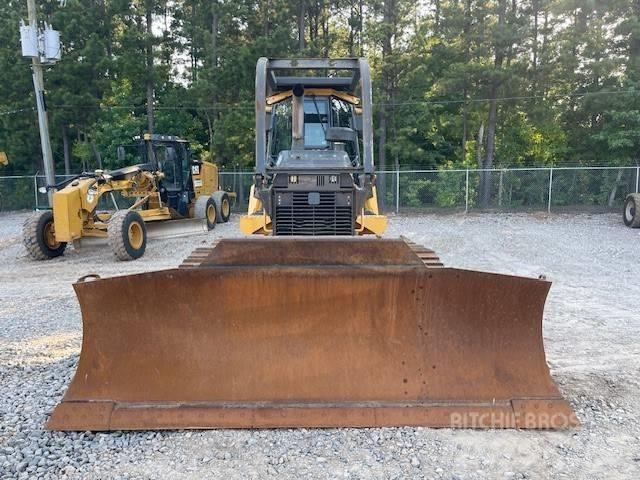 John Deere 750 KLGP Buldooserid
