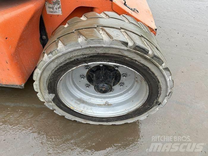 JLG E450AJ Muud tõstukid ja platvormid