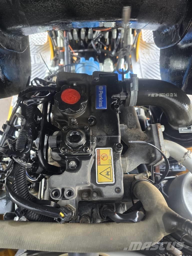 JCB 8008 CTS Miniekskavaatorid < 7 t