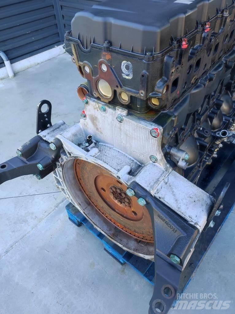 MAN D2066 360 hp Mootorid
