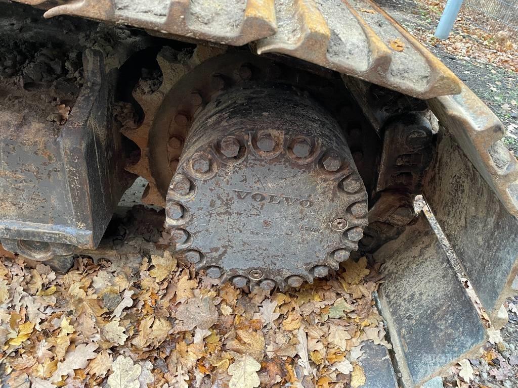 Volvo EC 300 D L Roomikekskavaatorid