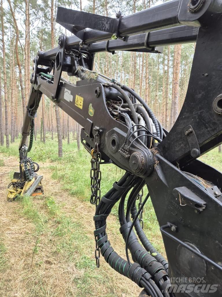 John Deere 1270 G Harvesterid