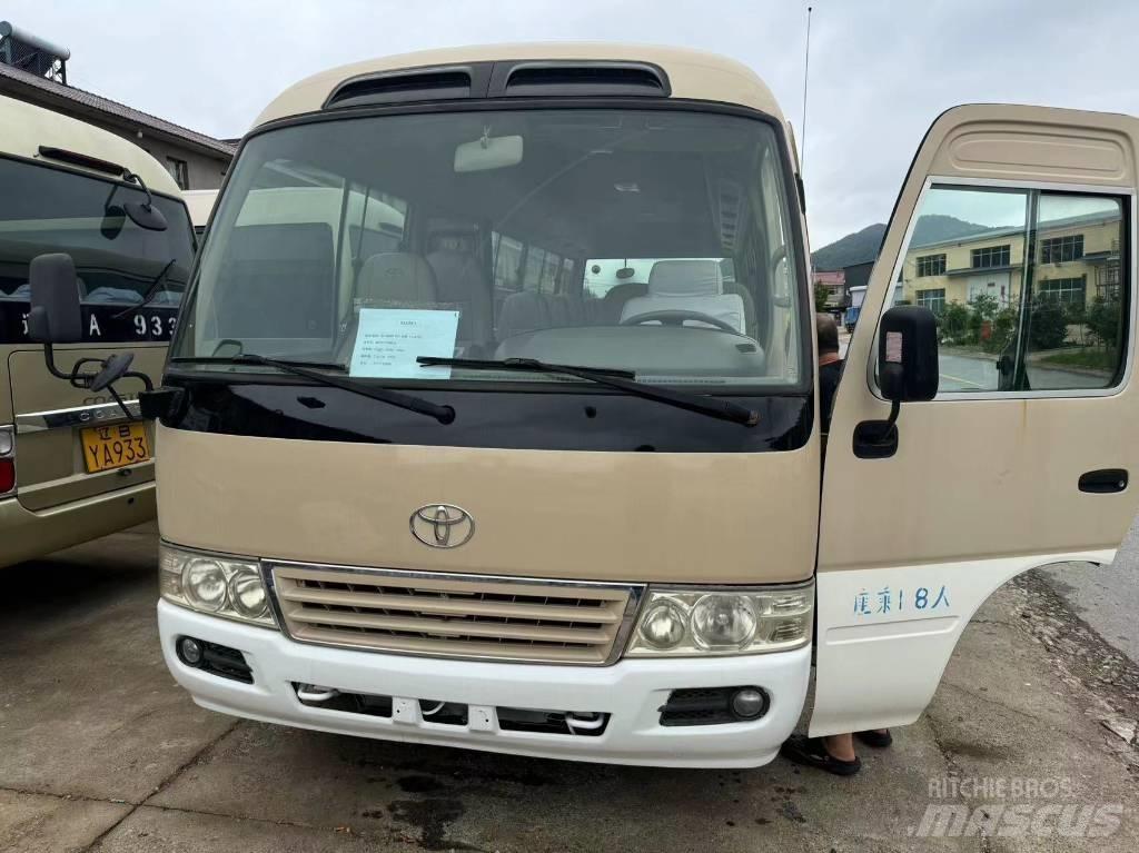 Toyota Coaster Bus Väikebussid