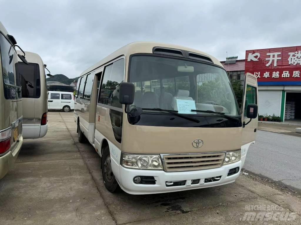 Toyota Coaster Bus Väikebussid