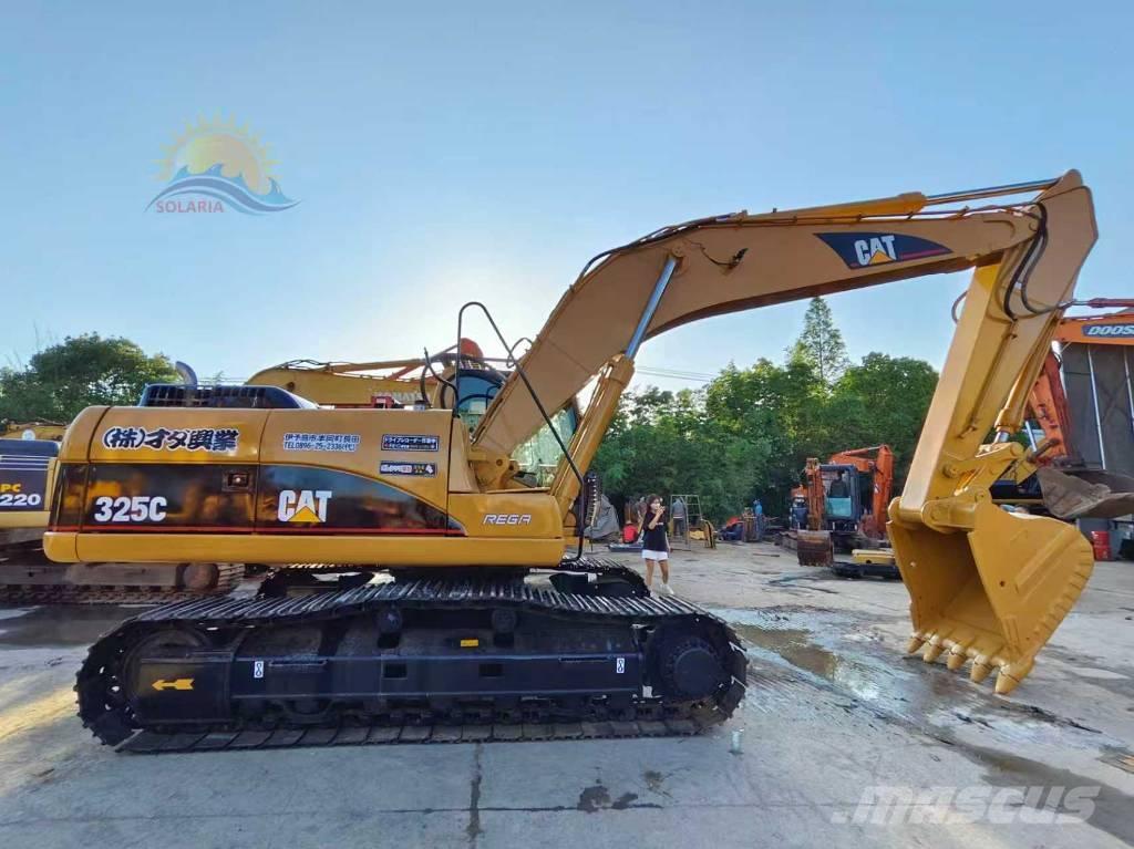 CAT 325 C Roomikekskavaatorid