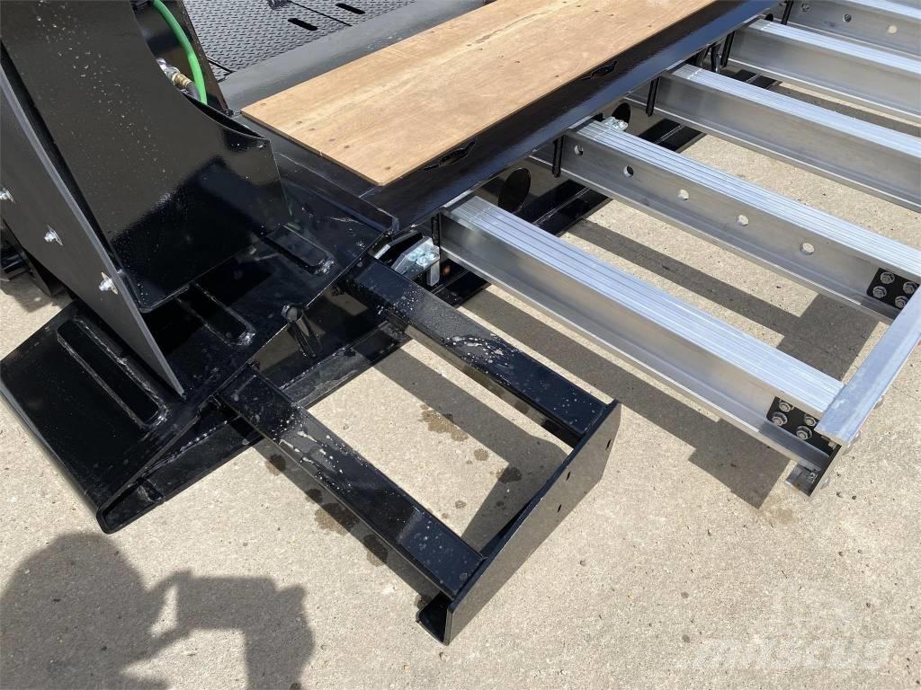 Jet TRI AXLE DETACH Raskeveohaagised