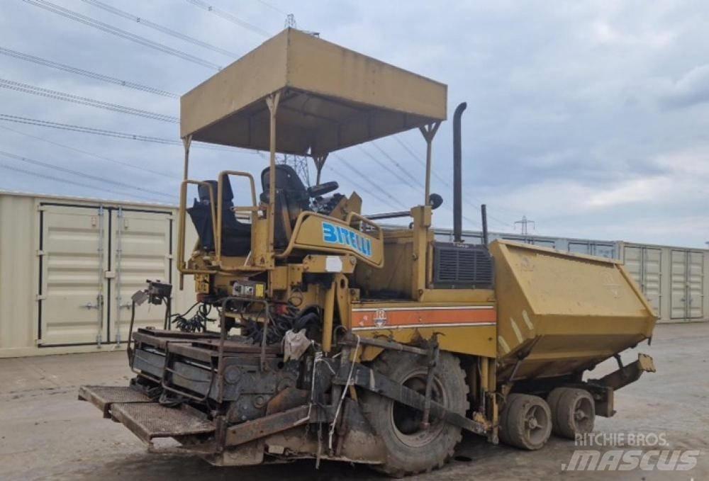 Bitelli BB632 Asfaldilaoturid