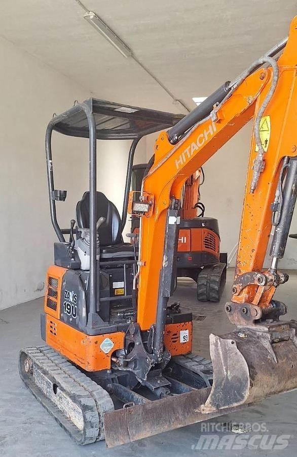 Hitachi ZX19U Miniekskavaatorid < 7 t