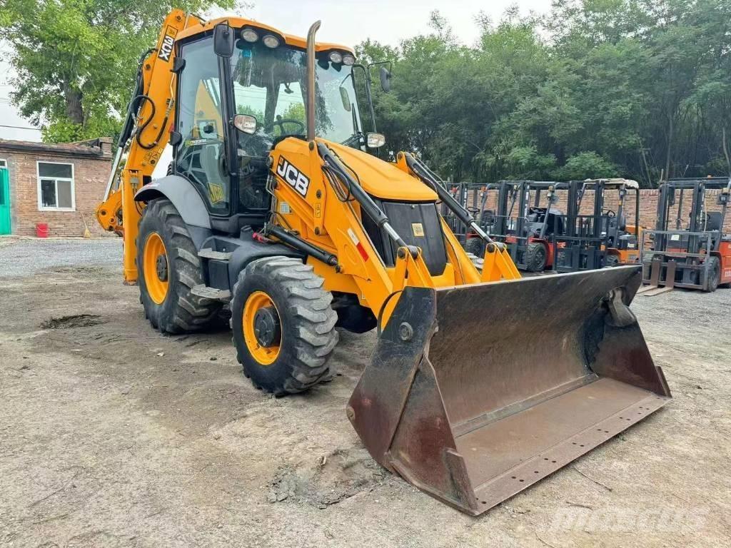 JCB 3 CX Ratasekskavaatorid