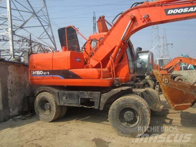 Doosan DH 150 W-7 Ratasekskavaatorid