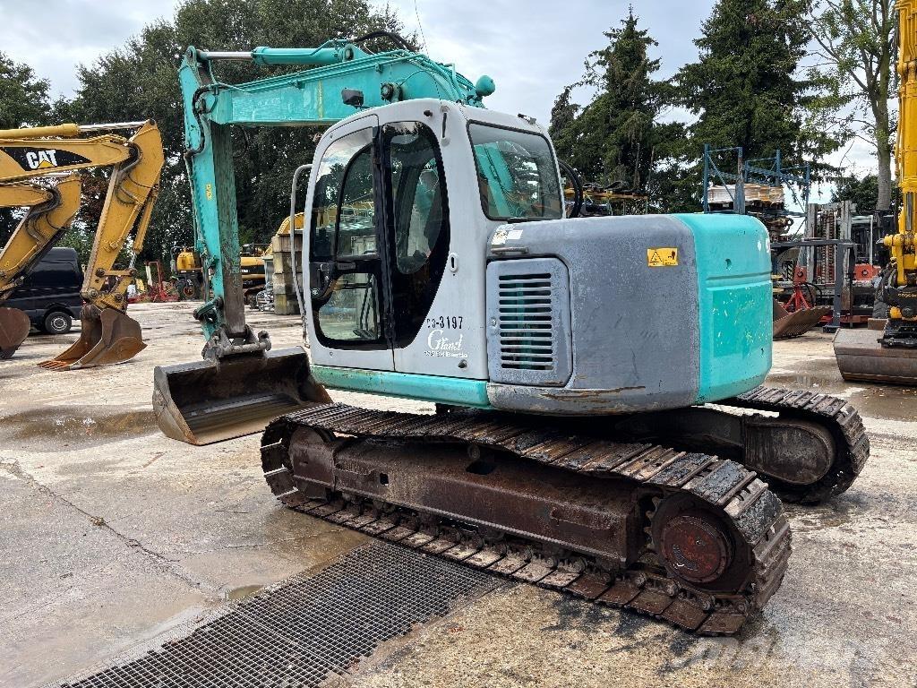 Kobelco SK 135 Roomikekskavaatorid