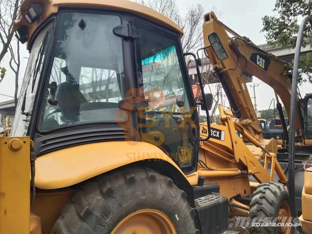 JCB 3 CX Ekskavaatorlaadurid