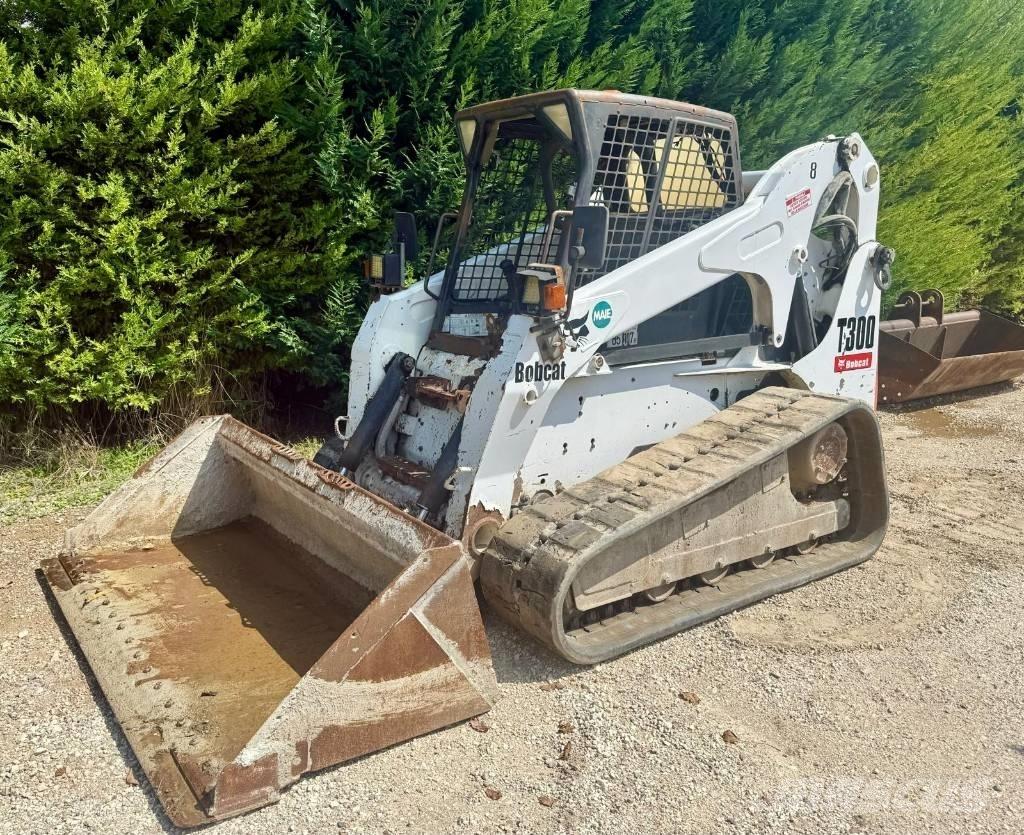 Bobcat T 300 Väikelaadurid