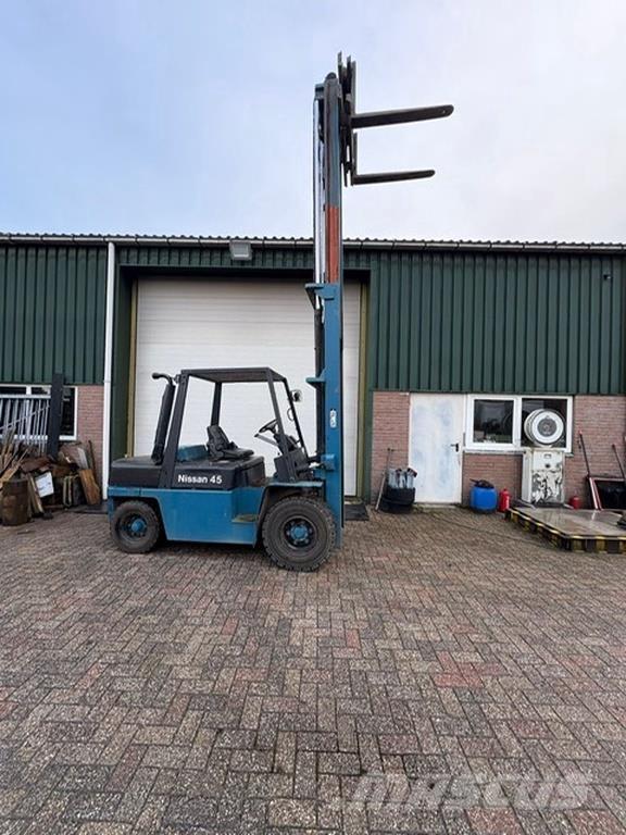 Nissan fd50 Diiseltõstukid