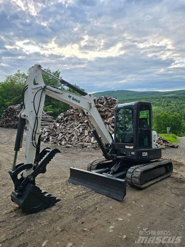 Bobcat E 50 Miniekskavaatorid < 7 t