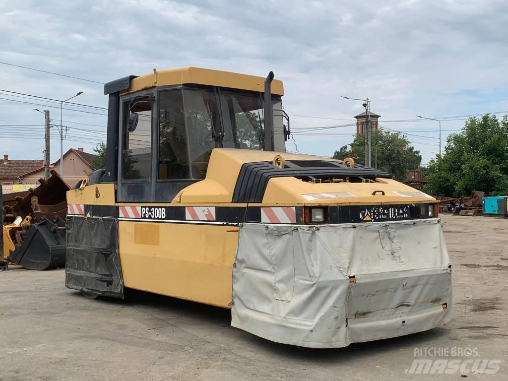 CAT PS 300 B Pneumorehvidega rullid