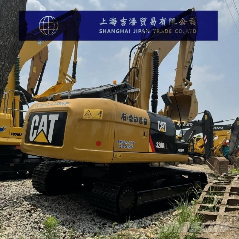 CAT 320 D Roomikekskavaatorid