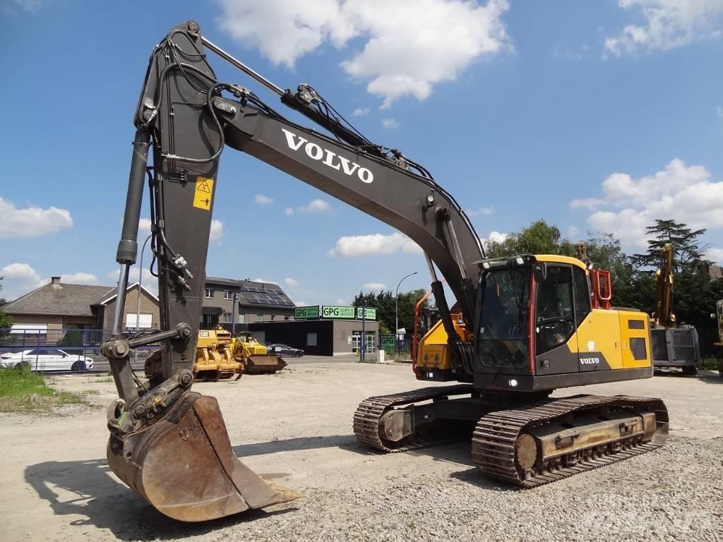 Volvo EC 220 E Roomikekskavaatorid
