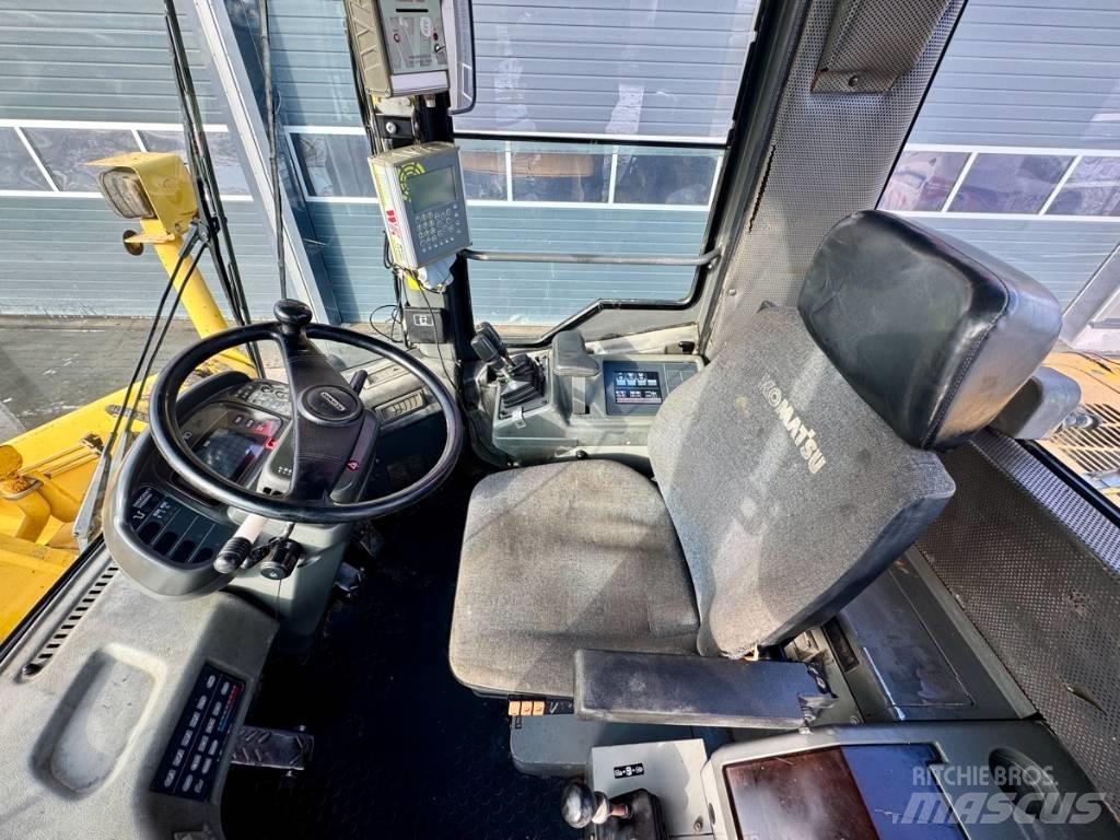 Komatsu WA 470-3H Rataslaadurid