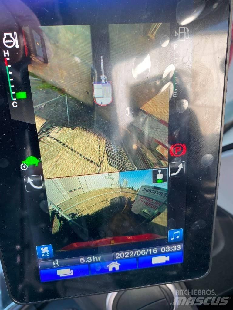 Takeuchi TB 395 W Ratasekskavaatorid