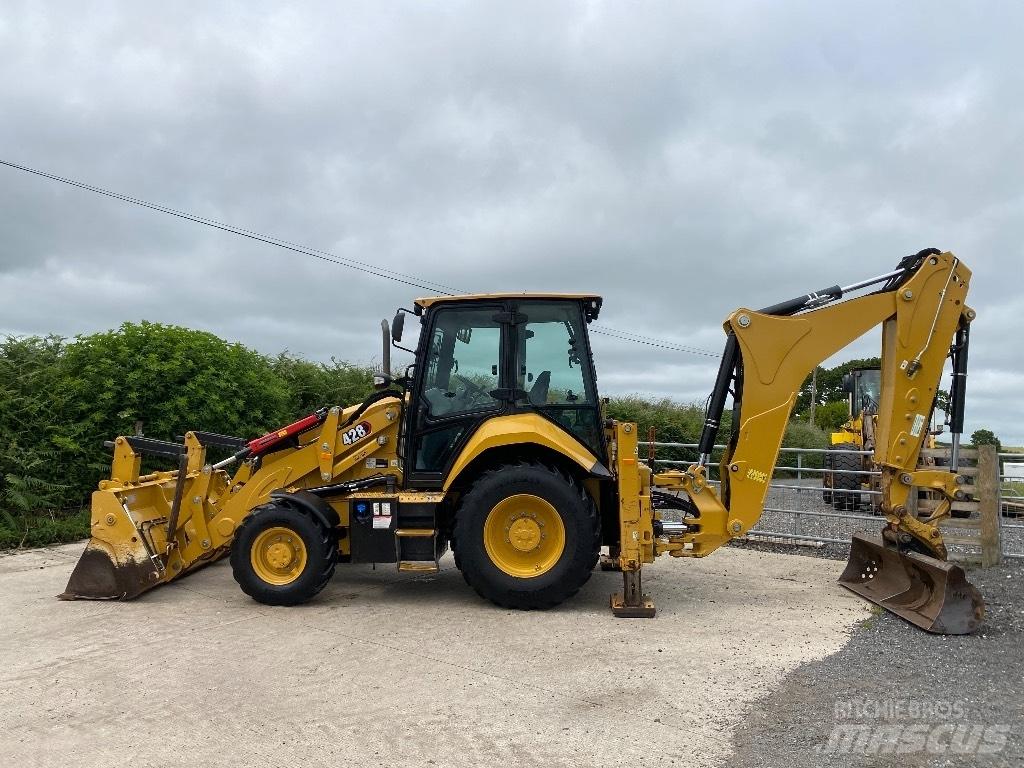 CAT 428 Ekskavaatorlaadurid