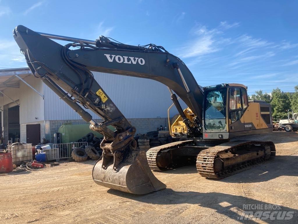 Volvo EC 300 E Roomikekskavaatorid
