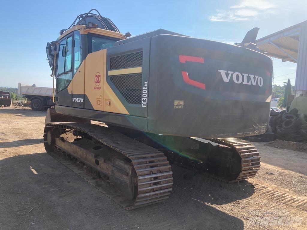 Volvo EC 300 E Roomikekskavaatorid