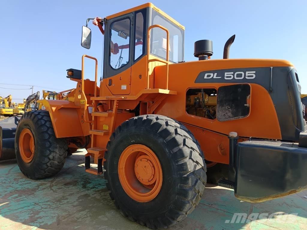 Doosan DL 505 Rataslaadurid