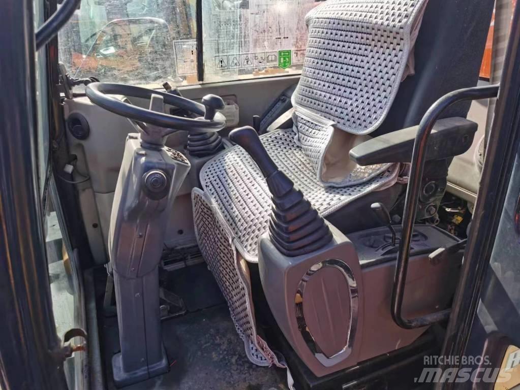 Hyundai R60W-9 Ratasekskavaatorid
