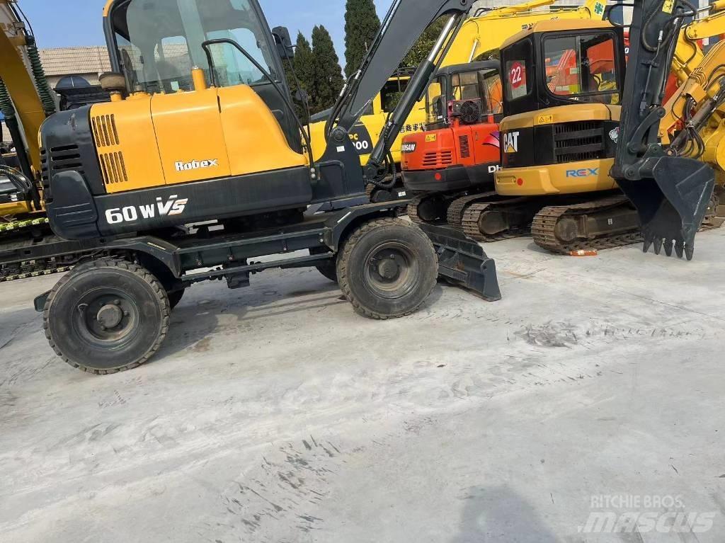 Hyundai R60W-9 Ratasekskavaatorid