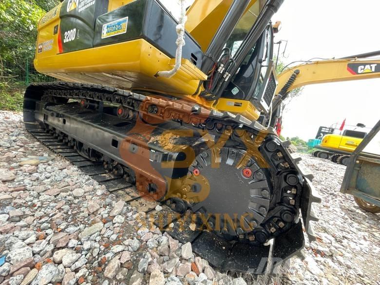 CAT 320 D GC Roomikekskavaatorid