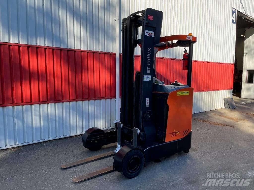 BT RR E 160 Lükandmastiga tõstukid