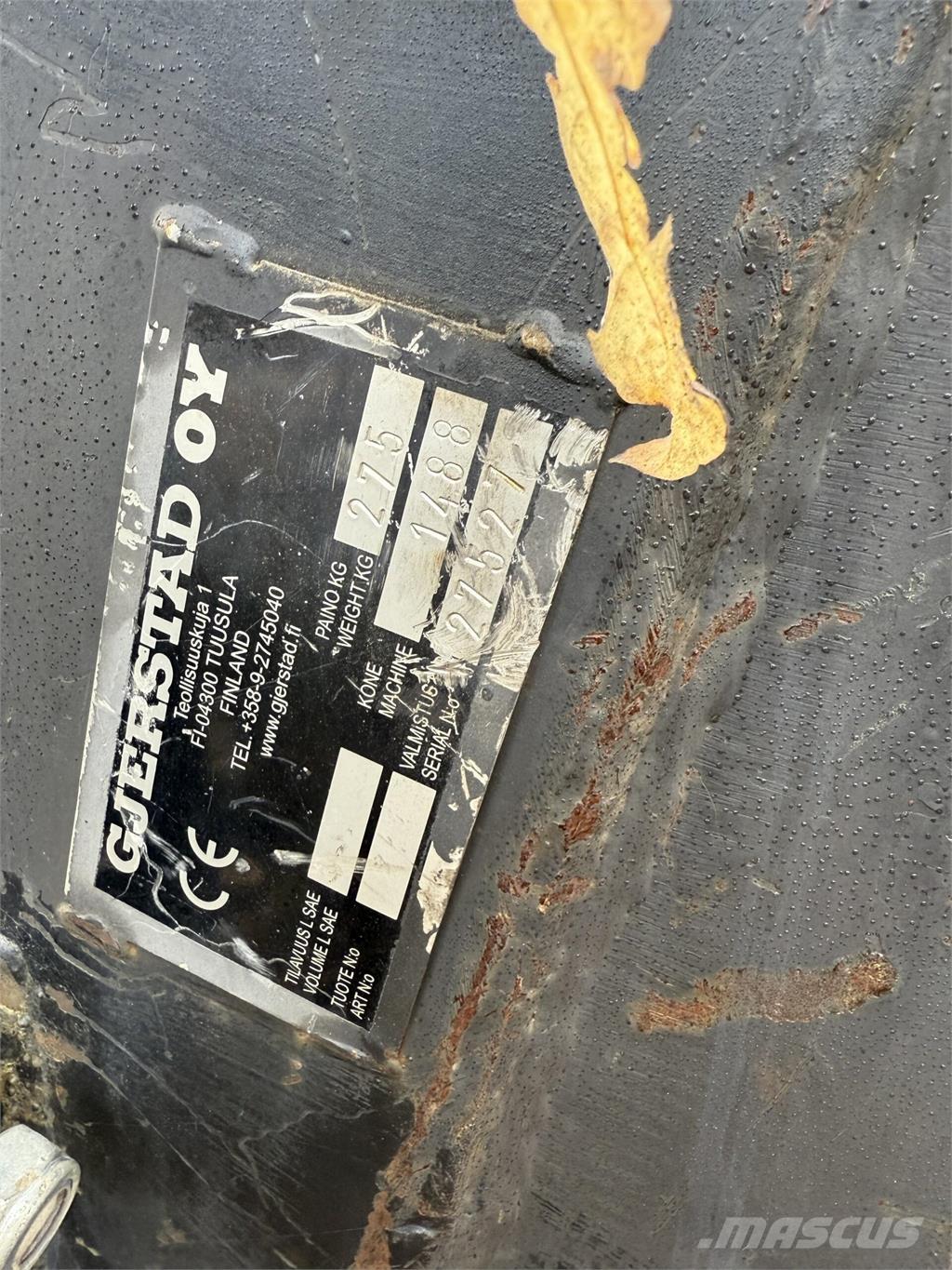 CASE 1488LC Roomikekskavaatorid