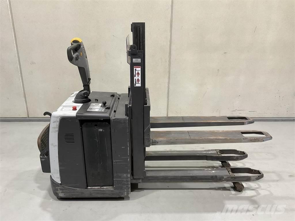 Atlet PBP200THP167 Platvormiga virnastajad
