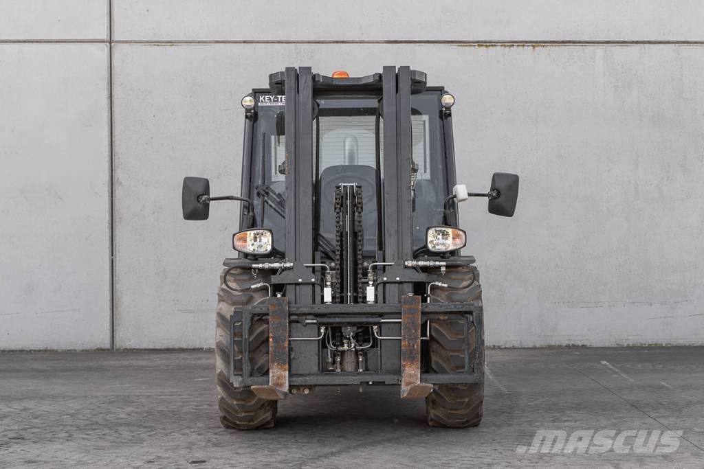 Manitou MC 25-4 Diiseltõstukid