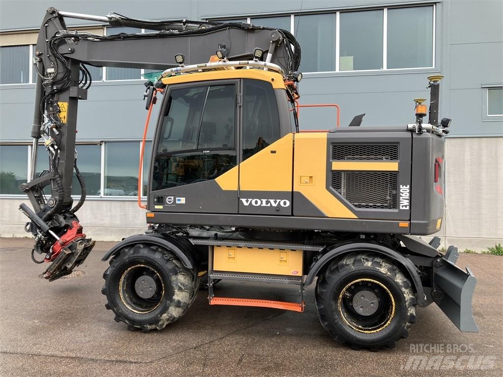 Volvo EW 160 E Ratasekskavaatorid