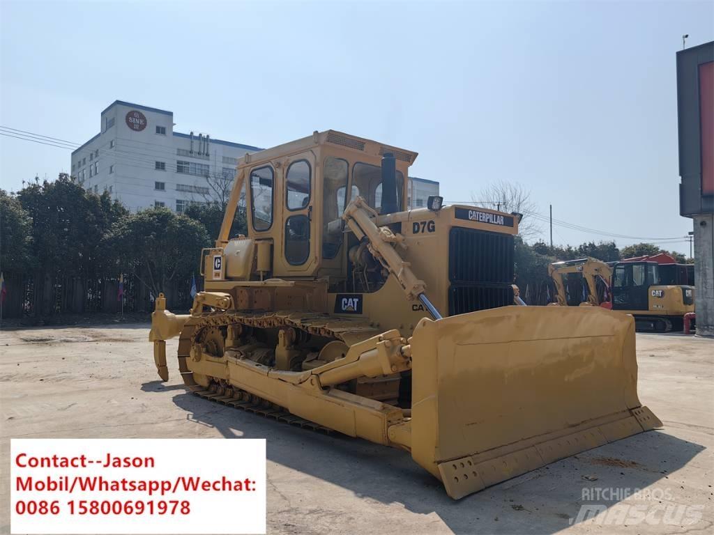 CAT D 7 G Buldooserid