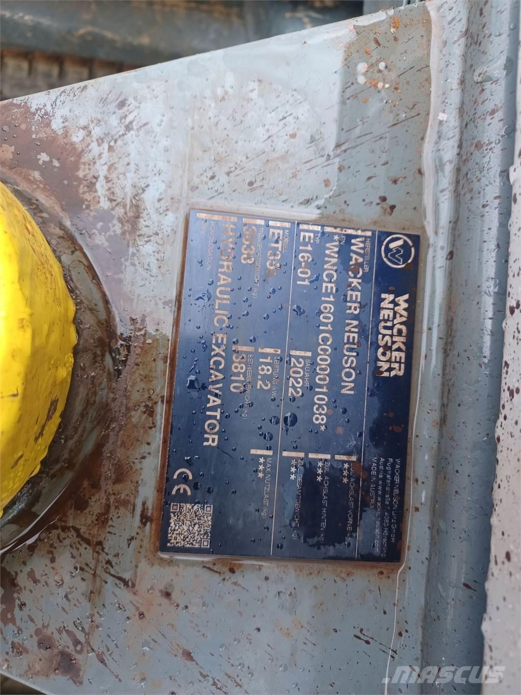 Wacker Neuson ET35 Roomikekskavaatorid