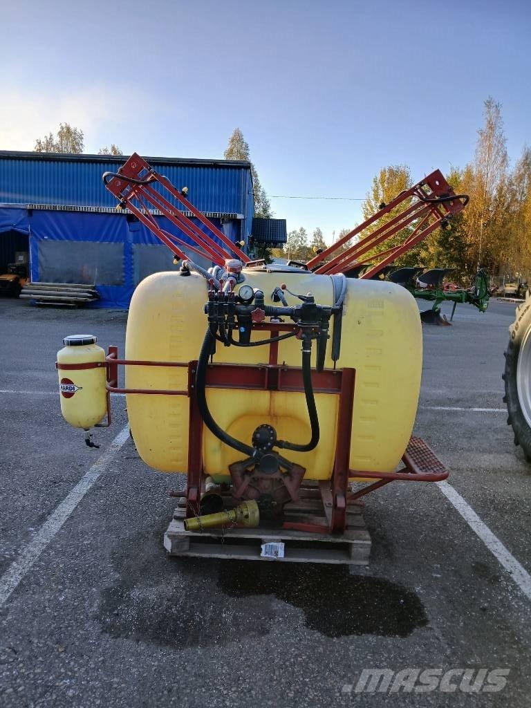 Hardi NK 850 / 12M Ripp-pritsid