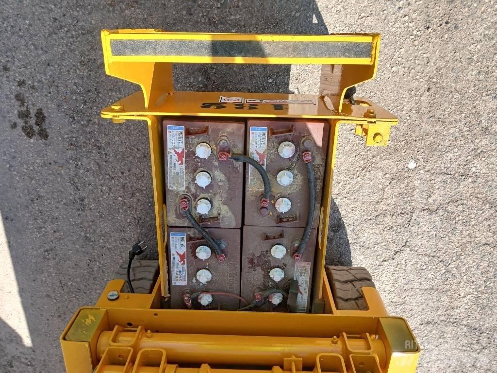 Haulotte Compact 8 Käärtõstukid