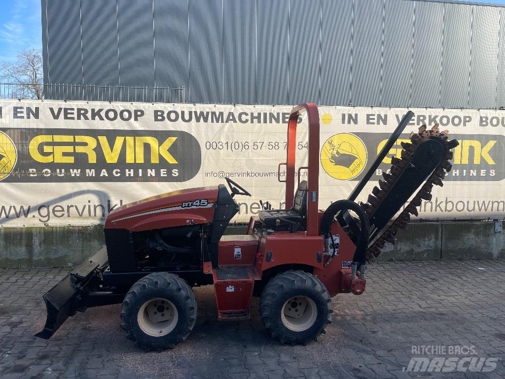Ditch Witch RT 45 Pinnaselõikurid