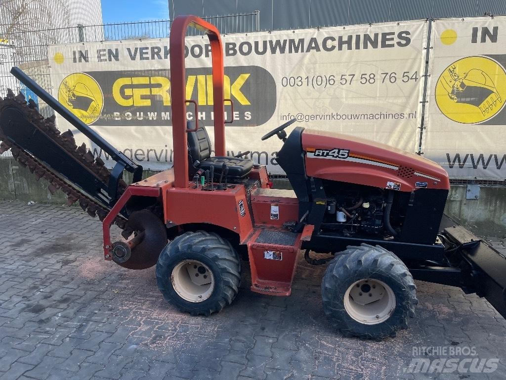 Ditch Witch RT 45 Pinnaselõikurid