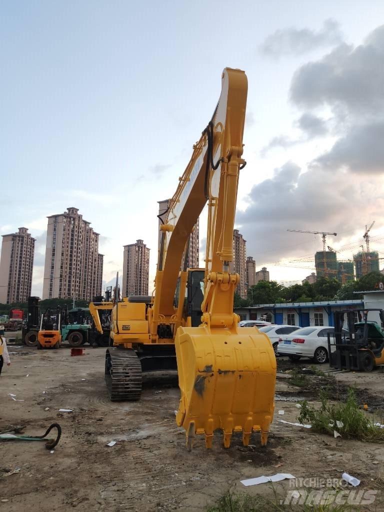 Komatsu PC 200-7 Väikeekskavaatorid 7t-12t