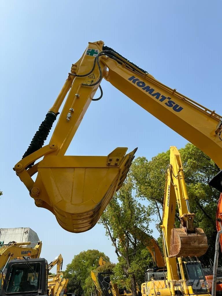 Komatsu PC 130 Roomikekskavaatorid
