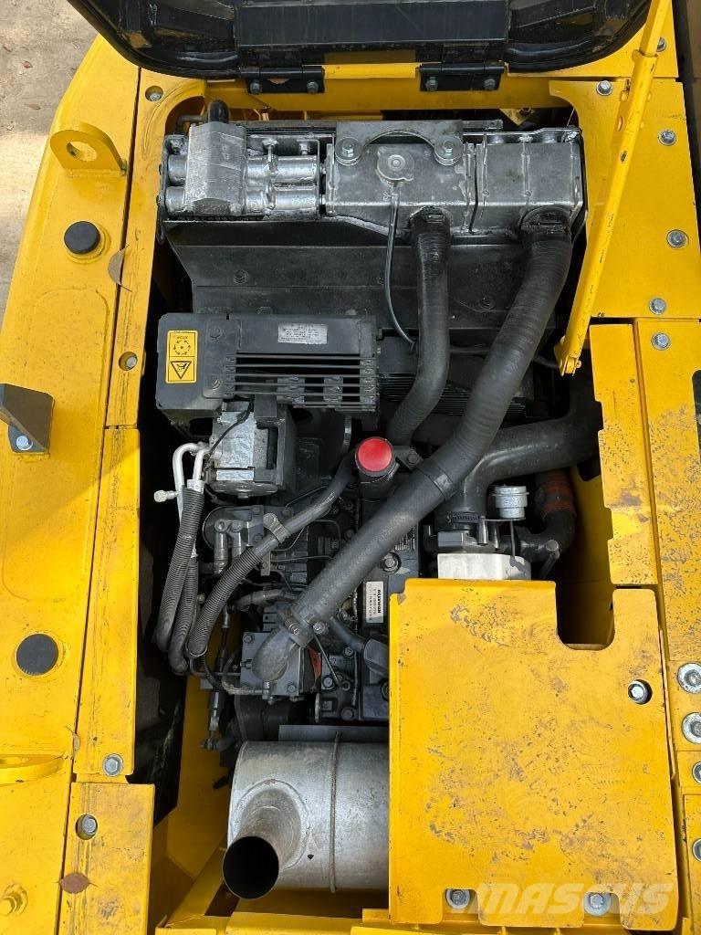 Komatsu PC 130 Roomikekskavaatorid