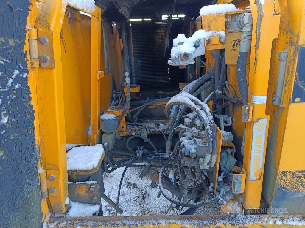 JCB JS 180 L Roomikekskavaatorid
