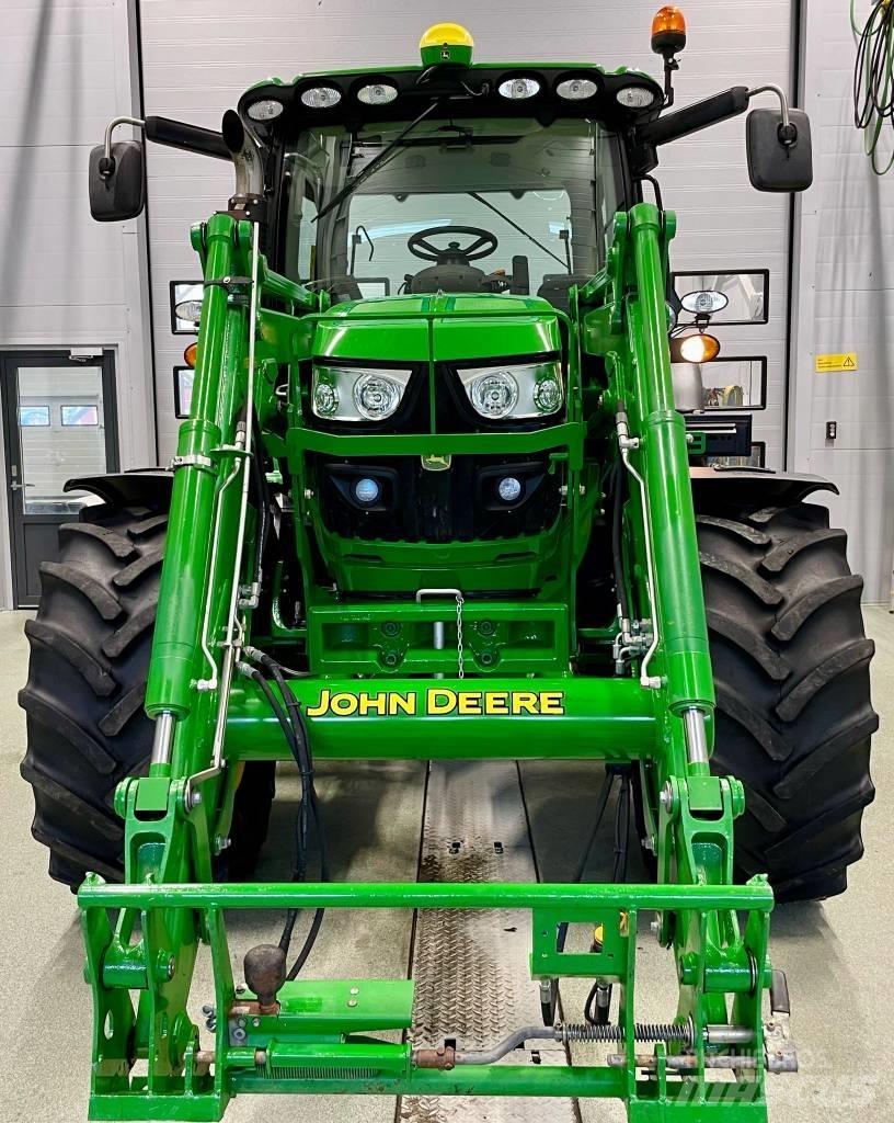 John Deere 6125 R Traktorid