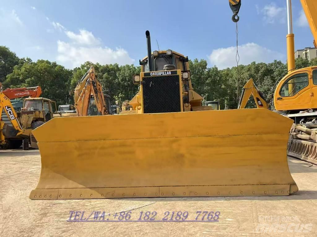 CAT D 6 M P LGP Buldooserid