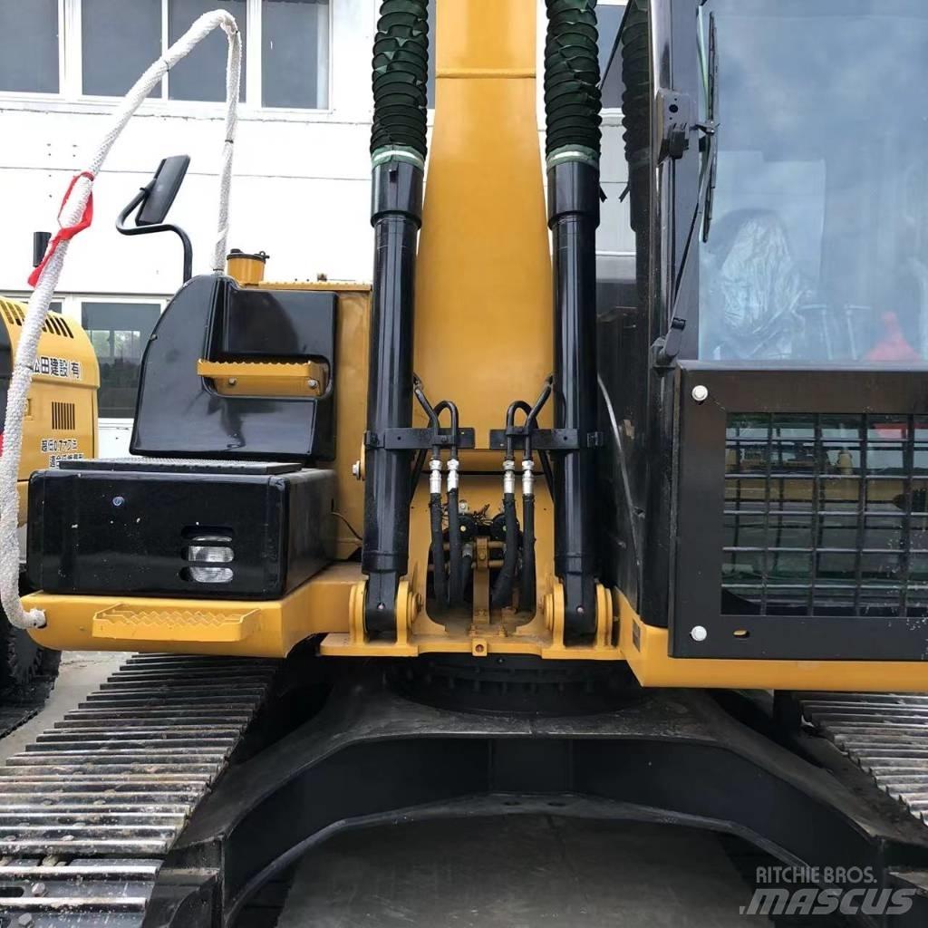 CAT 312 D Roomikekskavaatorid