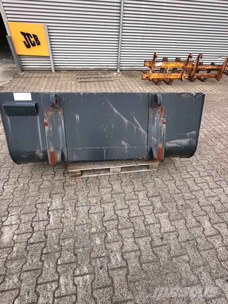 JCB Læsseskovl - 226cm Kopad